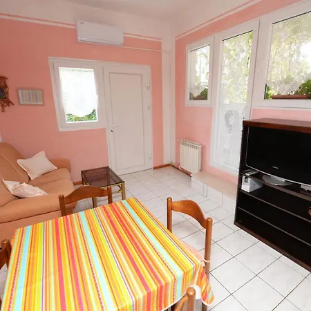 Stosica Apartment *