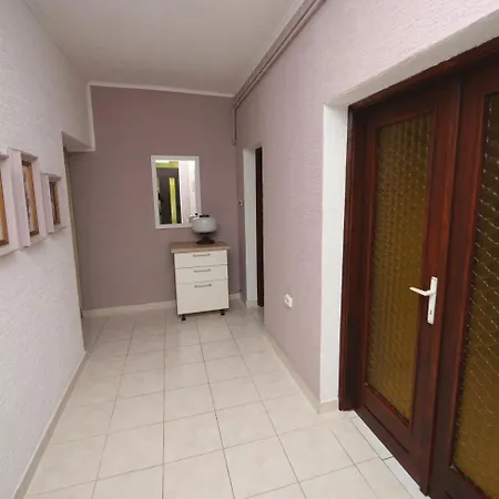 Stosica Apartment *